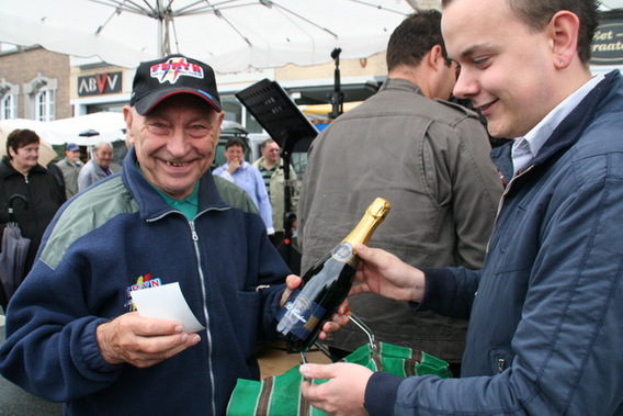 Editiepajot_liedekerke_natte_feestmarkt_foto_jacky_delcour