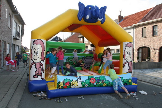 Editiepajot_liedekerke_buurtfeest_bombardonstraat_foto_jacky_delcour__2_
