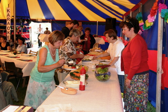 Editiepajot_roosdaal_buurtfeest_lange_kamstraat_foto_jacky_delcour__4_