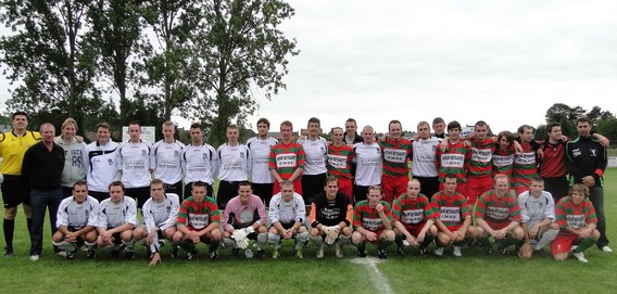 Kom_op_tegen_kanker_2011_voetbalgala_-_deschuyffeleer__1_