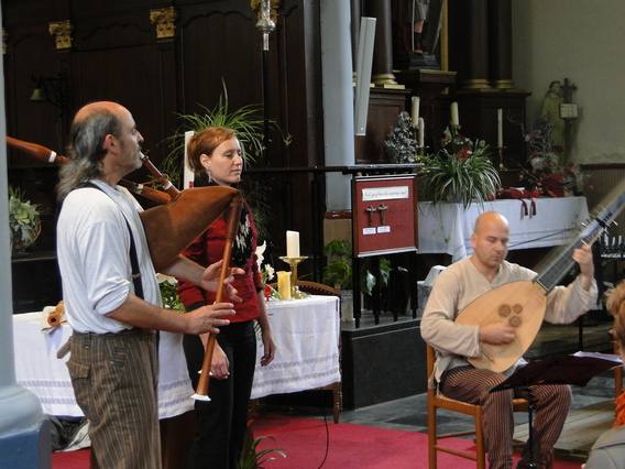 Musica_sacra_op_stap_in_bever__4_