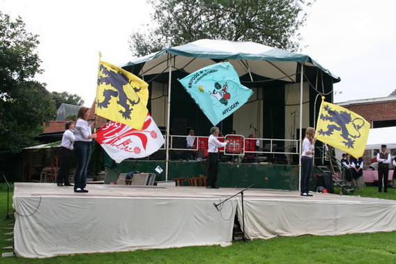 Editiepajot_affligem_knipoop_volksdansfestival_2011_foto_jacky_delcour