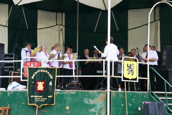 Editiepajot_affligem_knipoop_volksdansfestival_2011_foto_jacky_delcour__7_
