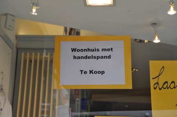 Editiepajot_roosdaal_handelszaken_sluiten_bord_foto_marcel_steeman