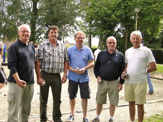 Petanquetornooi_sep_2011___deschuyffeleer__4_