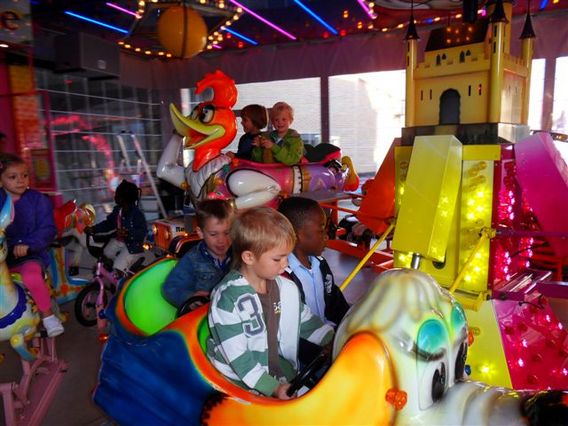 Editiepajot_liedekerke_kleuters_sint-antoniusschool_kermis_foto_jacky_delcour__3_