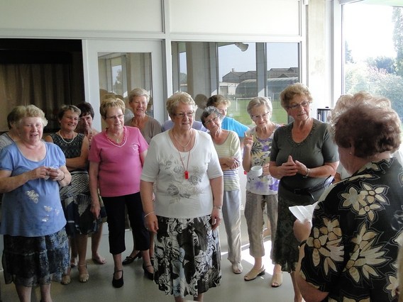 Viering_hilda_vanhassel_en_20_jaar__t_pajottenboeketje__2_