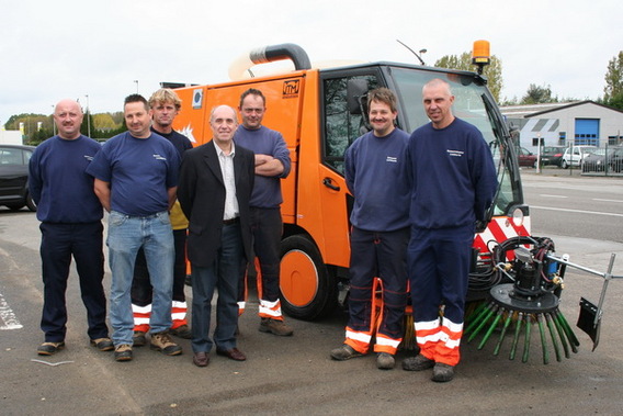 Editiepajot_liedekerke_straatveegmachine_foto_jacky_delcour