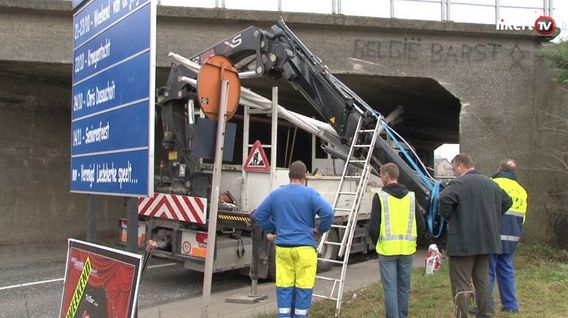 Editiepajot_liedekerke_vrachtwagen_ramt_brug_foto_likert_tv__3_