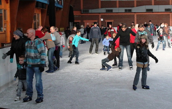 Editiepajot_liedekerke_bloso_ijshal_schaatsprikkels_foto_jacky_delcour__3_