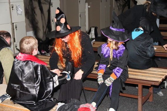 Editiepajot_liedekerke_halloweenschaatsen_foto_jacky_delcour