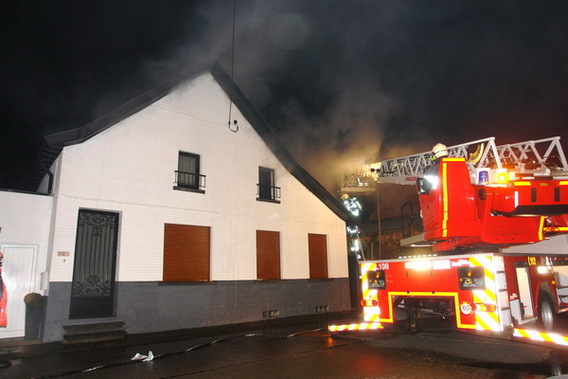 Editiepajot_hooik_schouwbrand_vollezelestraat_oetingen_foto_marcel_brisaert