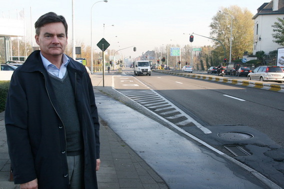 Editiepajot_dilbeek_michel_valkeniers_aan_ninoofsesteenweg_foto_gerrit_achterland