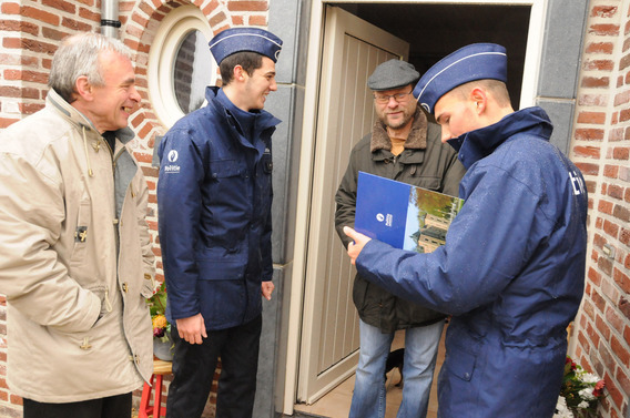 Leeuw_politie_bevraging