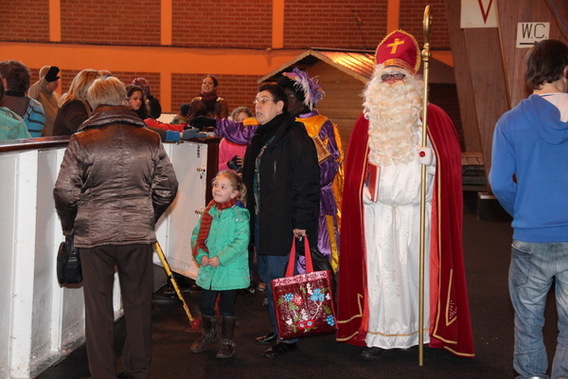 Editiepajot_liedekerke_sinterklaas_schaatsbaan_foto_jacky_delcour__4_