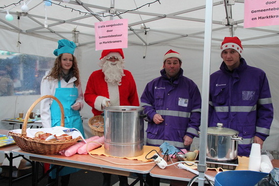 Editiepajot_liedekerke_eindejaarsfeestmarkt_24_december_2011_foto_jacky_delcour