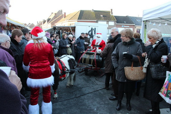 Editiepajot_liedekerke_eindejaarsfeestmarkt_24_december_2011_foto_jacky_delcour__4_