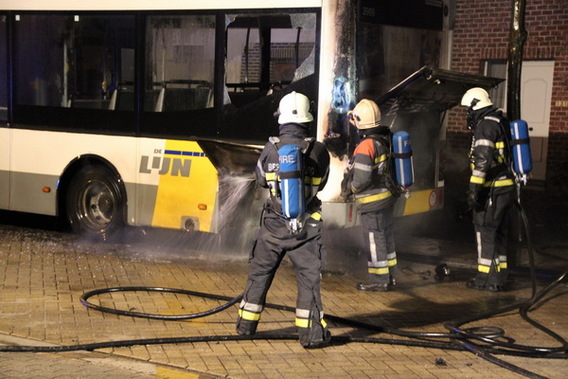Editiepajot_liedekerke_lijnbus_in_brand_foto_jacky_delcour__2_
