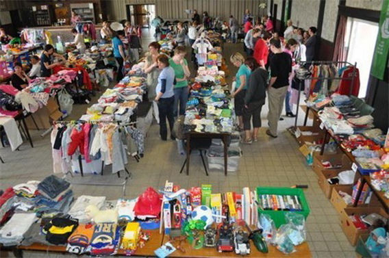 Editiepajot_beersel_tweedehandsbeurs_gezinsbond_foto_bart_devill_