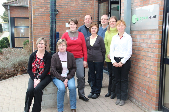 Vrijwilligers_in_de_bloemetjes_ocmw_2012__8_
