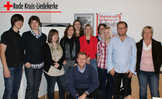Editiepajot_liedekerke_cursus_helper_rode_kruis_foto_jacky_delcour