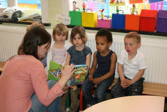 Editiepajot_liedekerke_jeugdboekenweek_24_maart_2012_foto_jacky_delcour