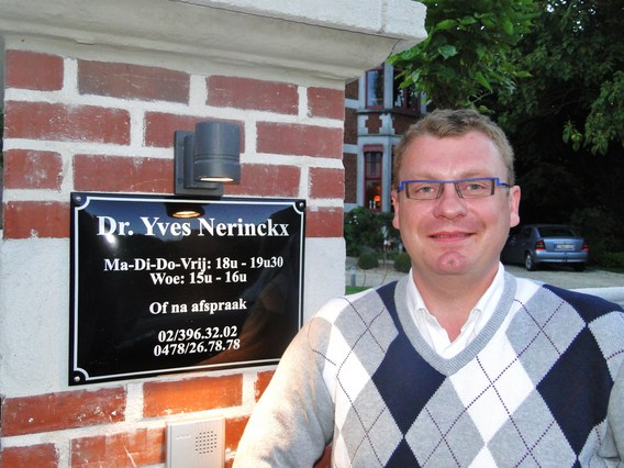Dierenartspraktijk_nerinckx_herne_opening_aug_2012__8_