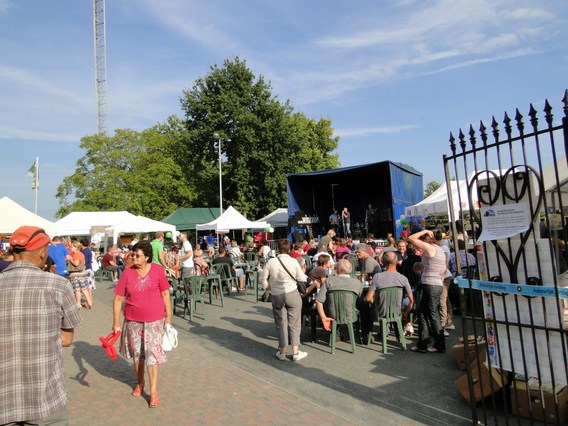 Wereldbollen_openstraat_en_dag_van_de_jeugd__24_