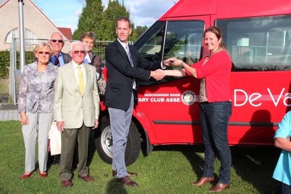 Editiepajot_liedekerke_asse_nieuwe_bus_rotary_voor_de_valier_foto_jacky_delcour__2_