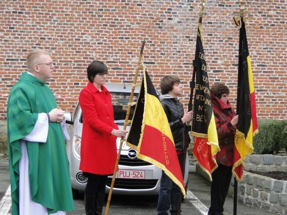 Huldiging_11_november_2012_bever___19_
