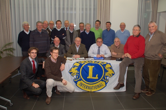Editiepajot_bart_devill___kerstmakt_lions_2012