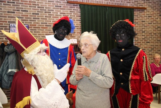 Sinterklaasfeest_senioren_nov_2012_herfelingen_gdg__7_