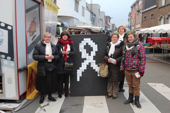 Editiepajot_liedekerke_witte_lintencampagne_foto_jacky_delcour