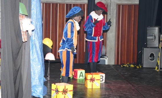 Editiepajot_liedekerke_sinterklaasshow_foto_jacky_delcour