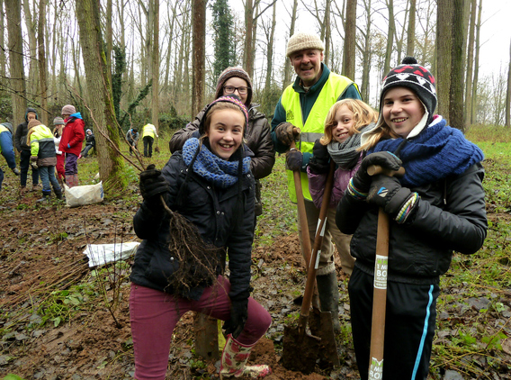 Colpaert_gooik_kinderen_planten_bomen_1
