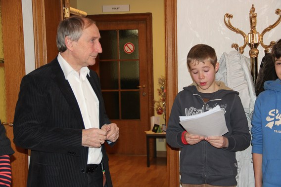 Overhandiging_petitie_aan_burg_doomst_veiligheid__10_
