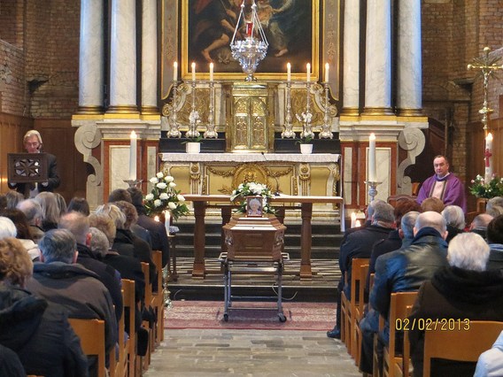 Begrafenis_honderdjarige_jeanne_claes_editiepajot___1___1408_x_1056_