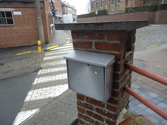 Colpaert_gooik_brievenbus__kopie_