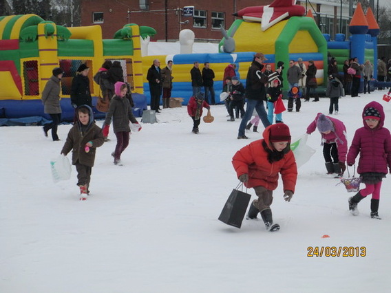 Editiepajot_sint-genesius-rode_paaseieren_rapen_in_de_sneeuw_ingezonden_foto__2_