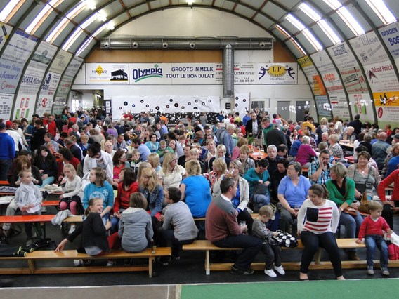 Foute_schoolfeest_bever_2013