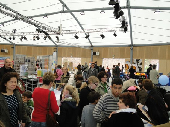 Kinderfeest_park_edingen_mei_2013__2_
