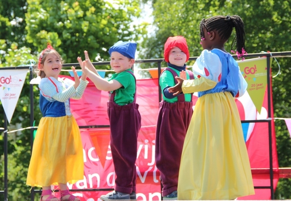 Editiepajot_liedekerke_schoolfeest_de_bij_foto_jacky_delcour
