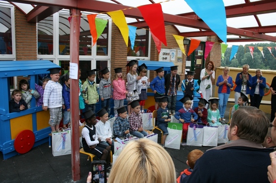 Editiepajot_liedekerke_laatste_schooldag_dol-fijn_28_juni_2013_foto_jacky_delcour__2_