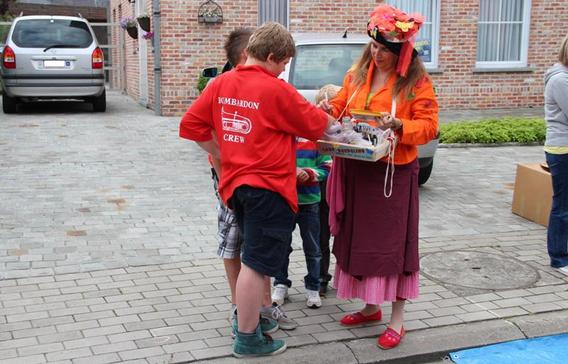 Editiepajot_liedekerke_buurtfeest_bombardon_2013_verslag_foto_jacky_delcour__1_