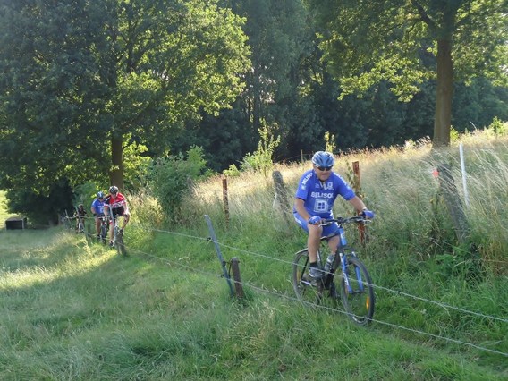 Mtb_op_vrijdagavond_ww_2013__5_