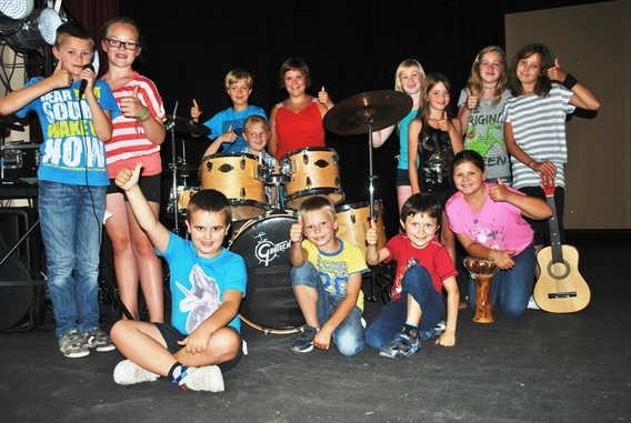 Editiepajot_liedekerke_lieka_neemt_kinderen_mee_op_festivaltoer_foto_jacky_delcour