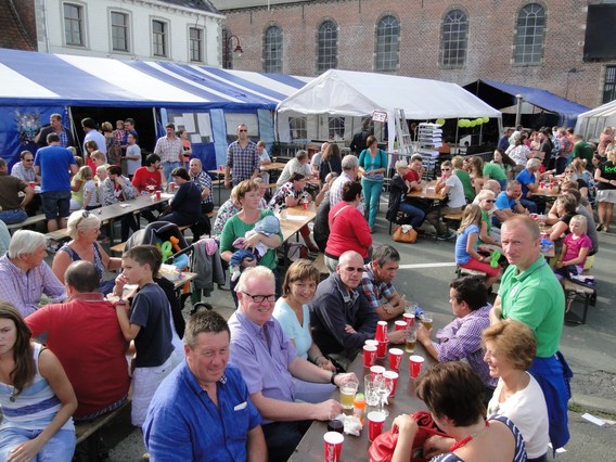 Dorpsfeesten_bever_2013_op_zondag___31_