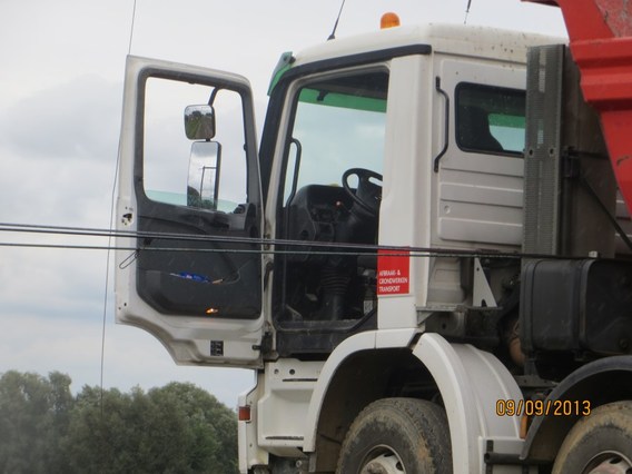 Ongevalvrachtwagen_overweg_hazendries_tollembeek___deschuyffeleer_-_1___13_