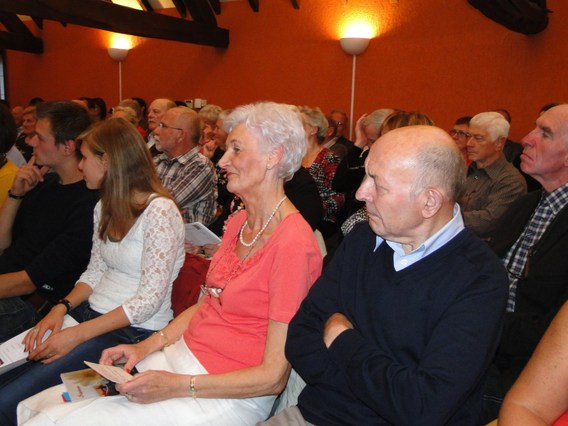 Voorstelling_bundels_edith_claus__13_