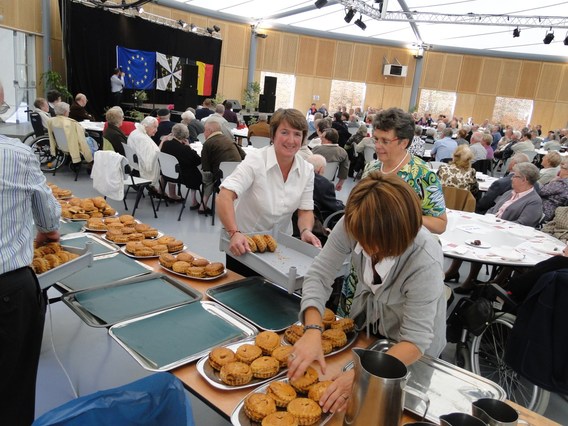 Seniorenfeest_3x20_acacia_edingen_2013__4_